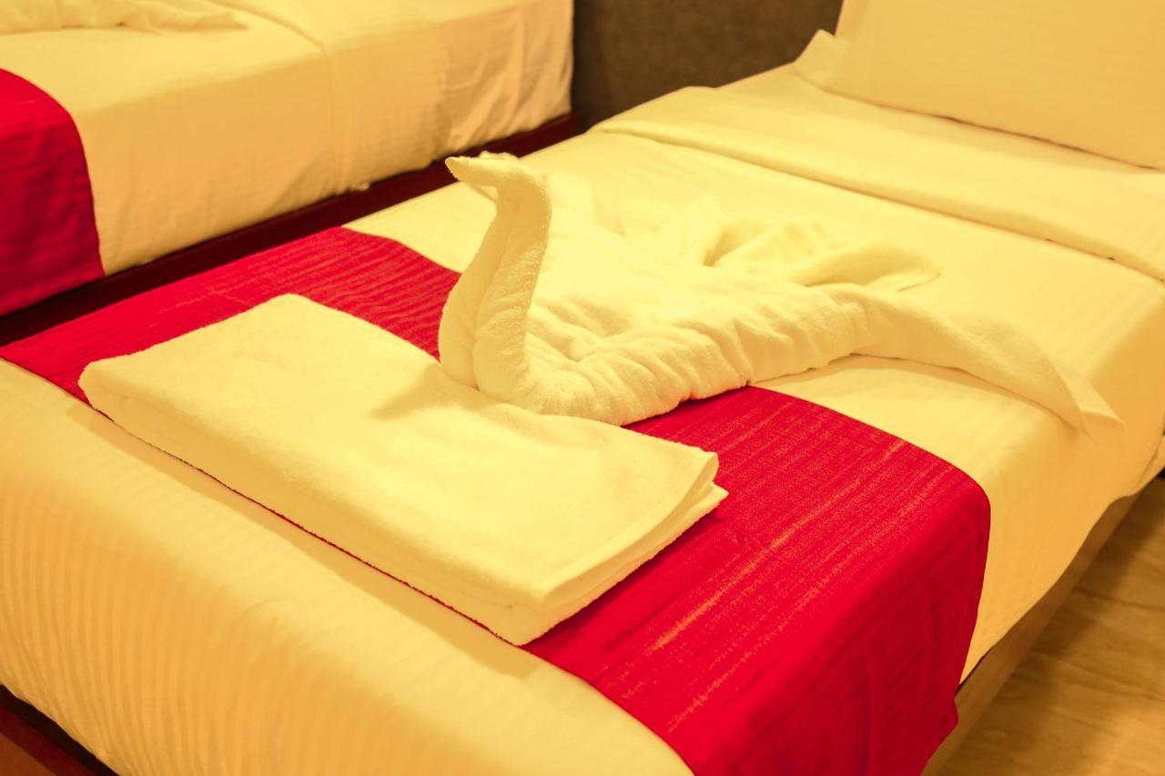 Hotel Sera Grand Chennai Extérieur photo