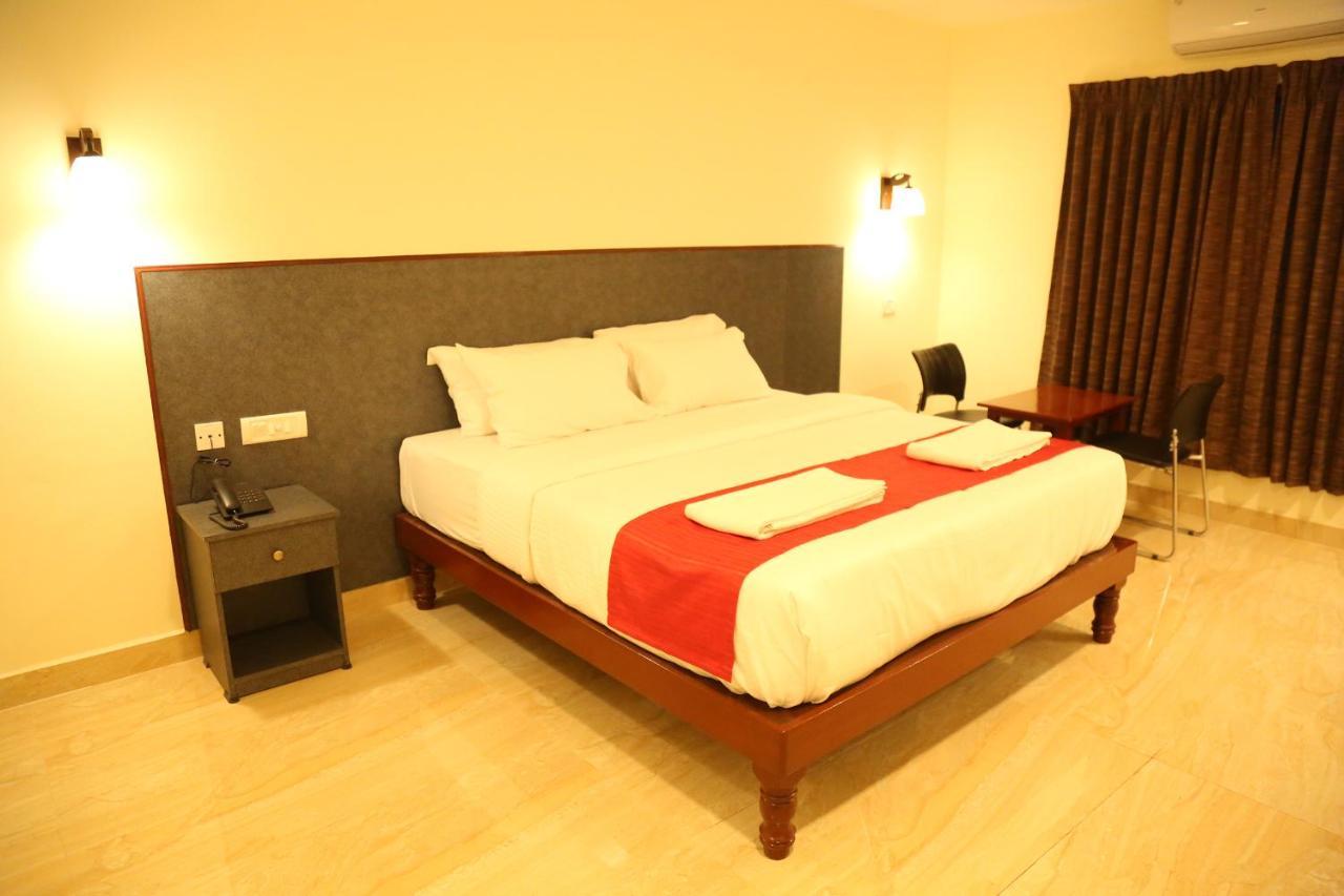 Hotel Sera Grand Chennai Extérieur photo